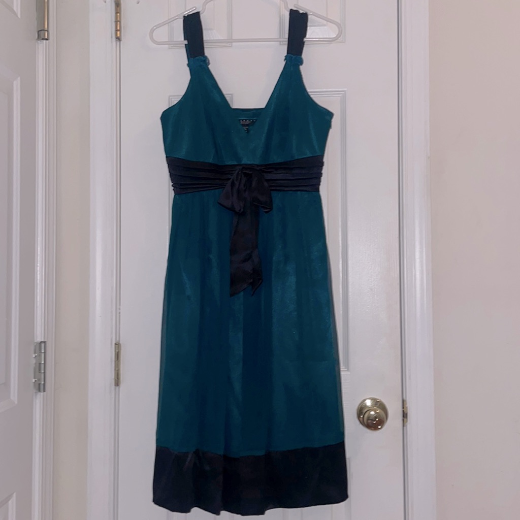 Beautiful Dark Teal/Green Dress